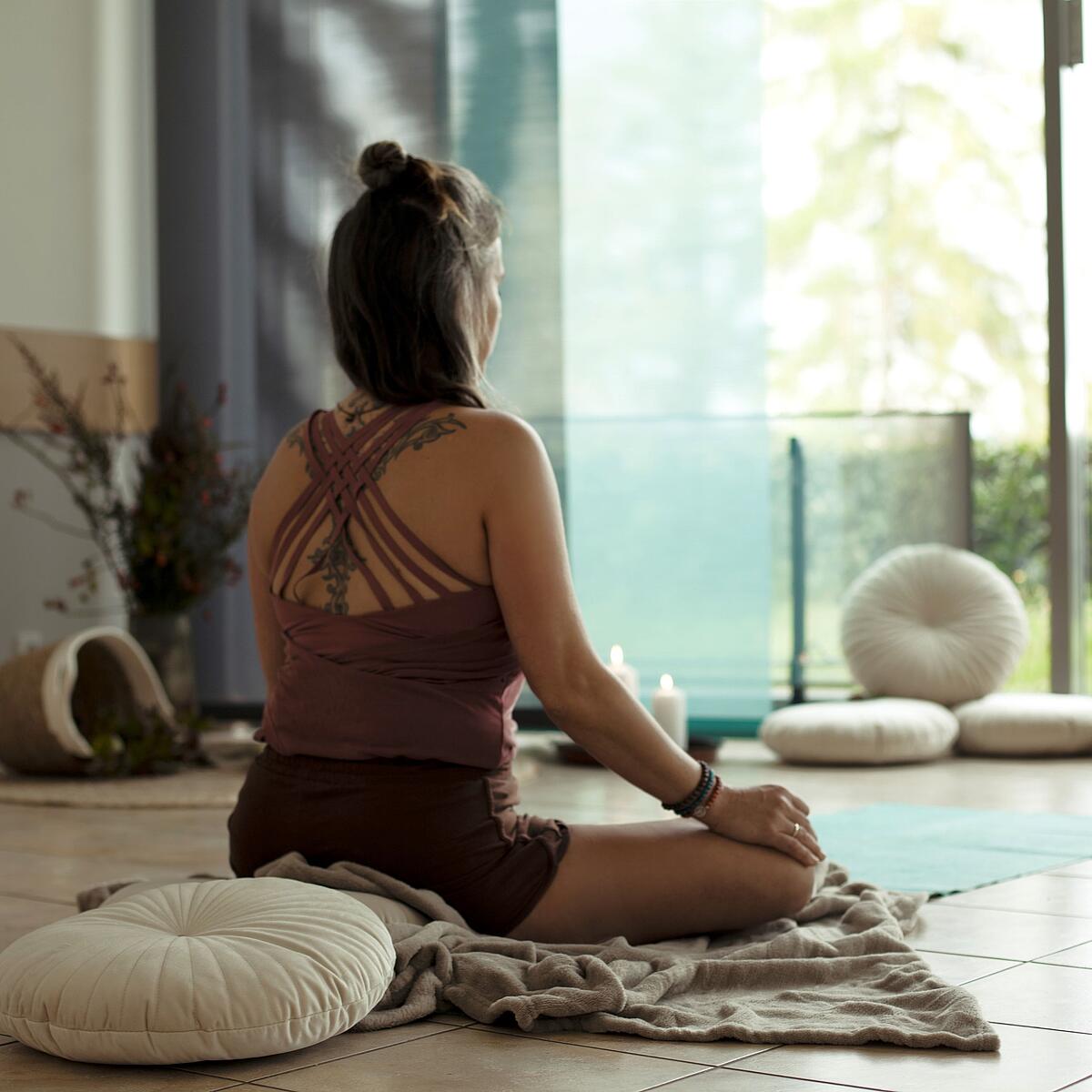 Yoga im Freizeitzentrum Rohrer Stirn Meiningen, Foto von Sissy Nachreiner